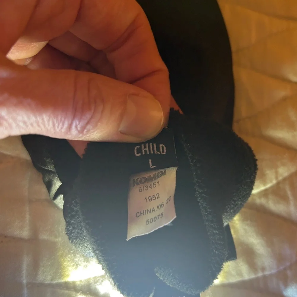 Kombi Black Kids Mittens